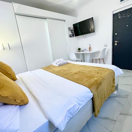White Studio Bucureşti Ngoại thất bức ảnh